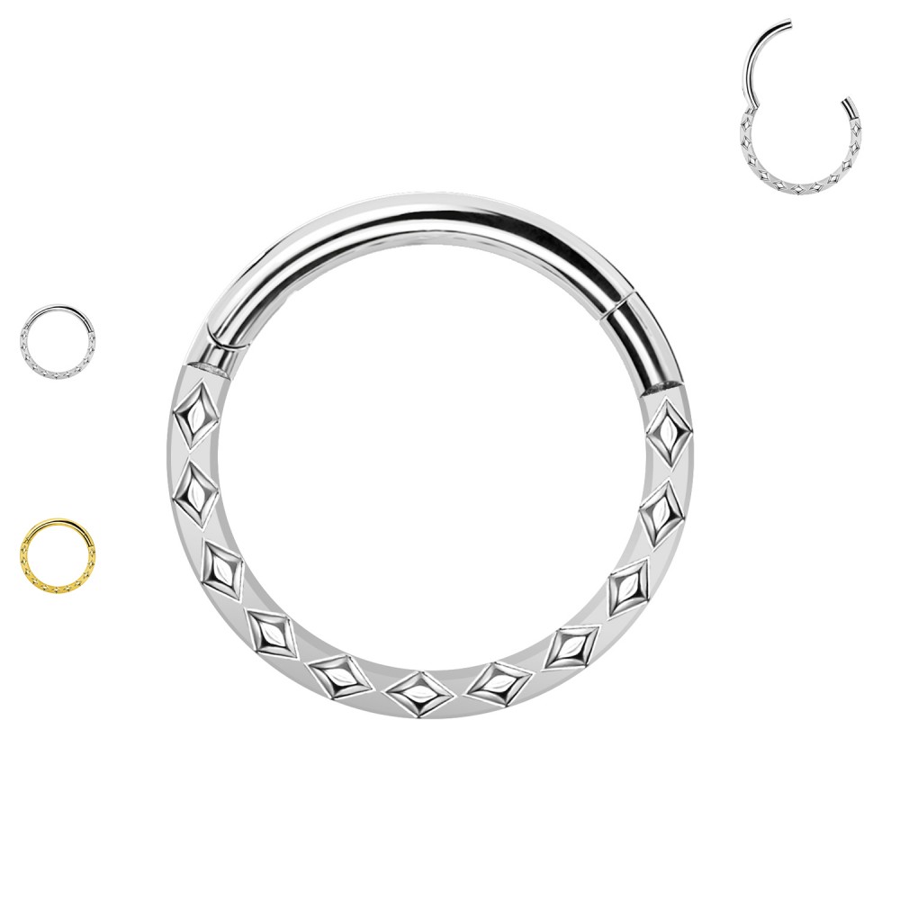 PY-142 Cliker Circle with Geometric Relief Design