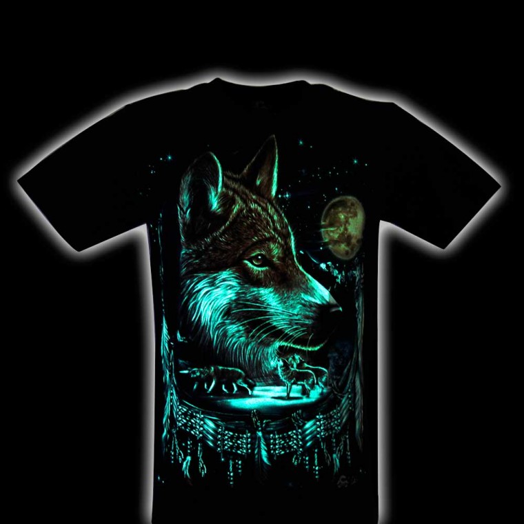 MA-190 Caballo T-shirt Noctilucent Wolf and the Moon