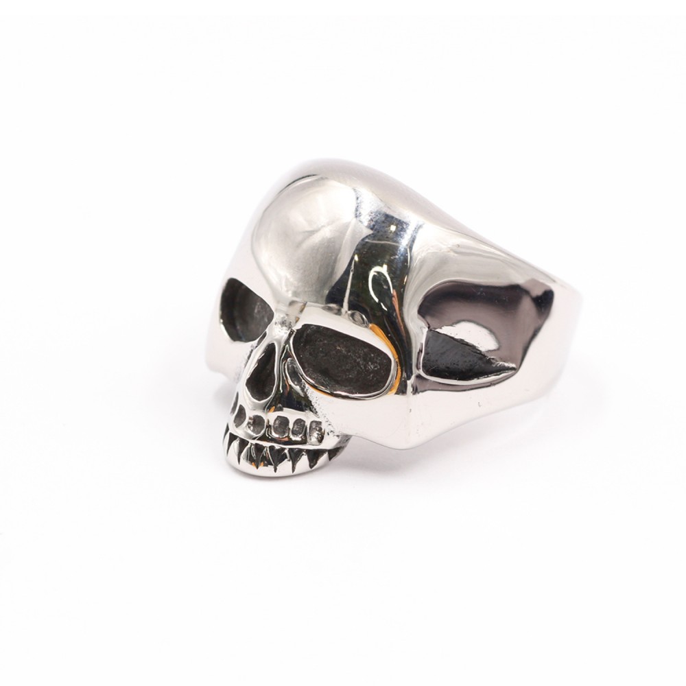 A-117 Skull shaped ring A-117 Skull shaped ring