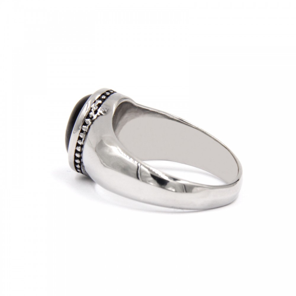 A-556 Ring with Oval Stone