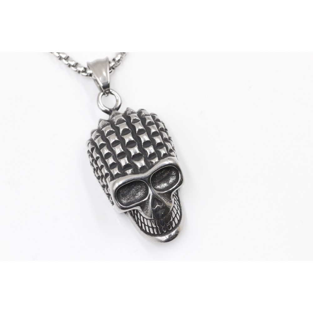 Necklace with  Skull